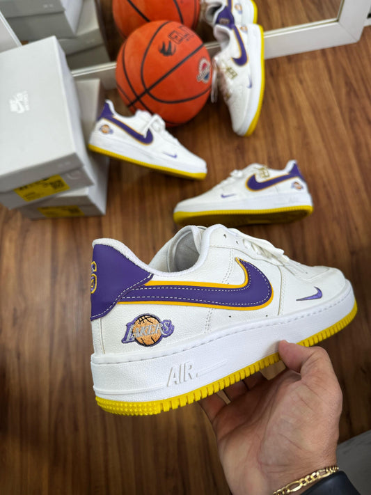 Tênis Nike Air Force Lakers