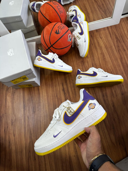 Tênis Nike Air Force Lakers